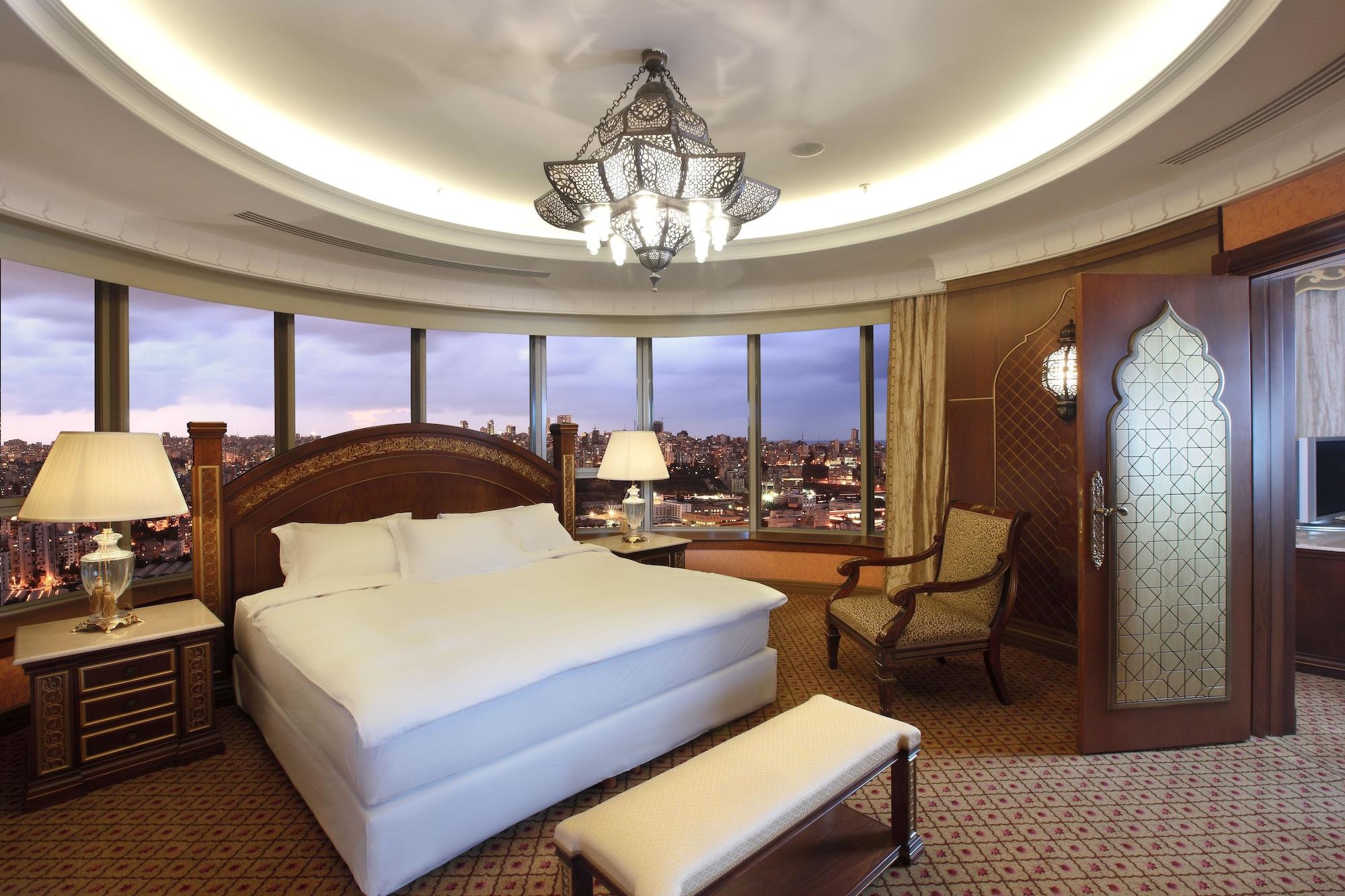 Al Habtoor Grand Beirut Hotel Kültér fotó